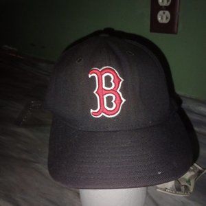 GOOD CONDITION NEWERA5950 BLUE REDSOX 7 1/4 BALL CAP